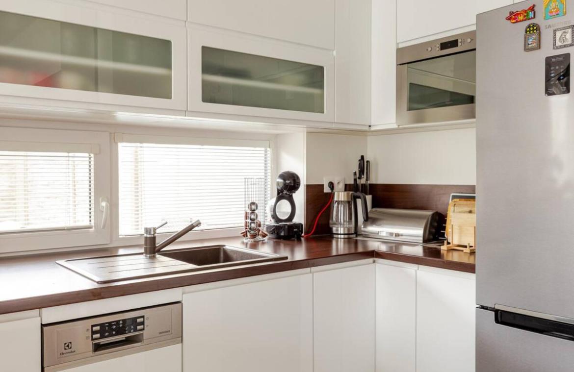 Modern 2 Bed House Near Bratislava With Parking Apartment Rovinka Exterior photo